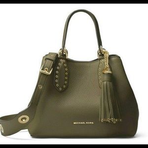Michael Kors Brooklyn Small Leather Grab Bag